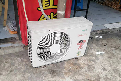 秀峰空调突然不制冷只吹自然风怎么办？